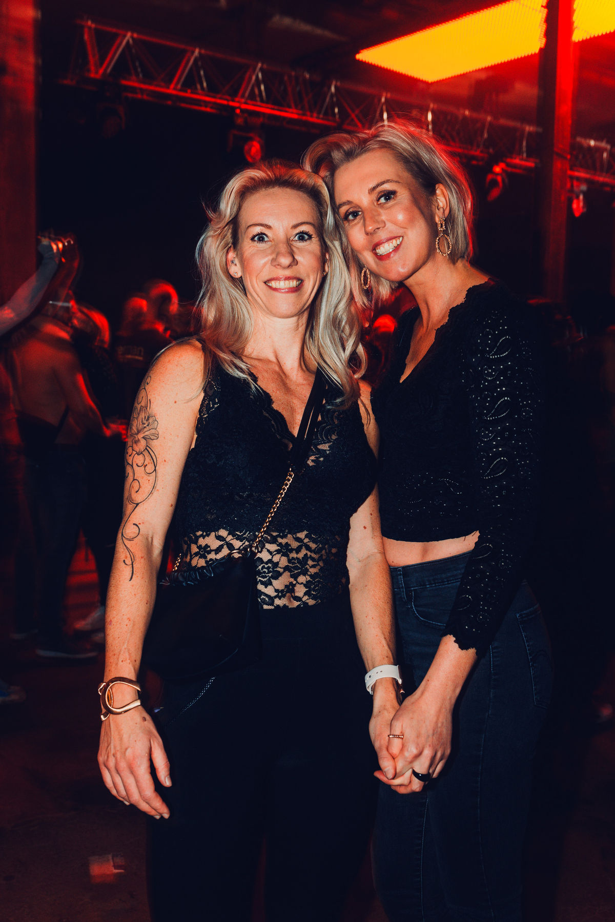 Loading... just a sec